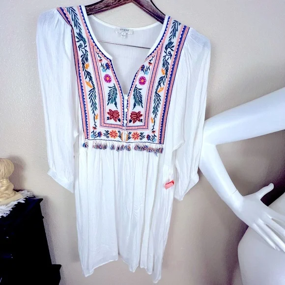 Umgee Tassel Lined Embroidered Flowing Dress - Picture 2 of 8